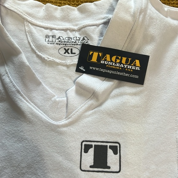 Tagua Spandex Holster White V Neck Size XL Stretch Short Sleeve T Shirt - Picture 3 of 6